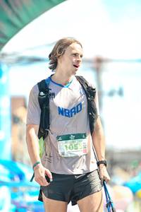 BIB: 100, 105, 
                            <button type="button" onclick="openModal(24887431)" class="btn btn-primary btn-sm float-right btn-popup" data-toggle="modal" data-target=".modal-high-quality">
                        <i class="fas fa-shopping-cart"></i> Add to Cart
                    </button>
                                            <button type="button" onclick="isThisMe(24887431, true)" class="btn btn-success btn-sm float-right btn-popup btn-isme hidden" data-toggle="tooltip" data-placement="bottom" title="นี่คือรูปของคุณใช่ไหม คลิกที่นี่เพื่อเอาเข้าอัลบั้ม">
                        <i class="fas fa-plus"></i> Add to album
                    </button>
                    <button type="button" onclick="isThisMe(24887431, false)" class="btn btn-warning btn-sm float-right btn-popup btn-isnotme hidden">
                        <i class="fas fa-ban"></i> Remove from album
                    </button>